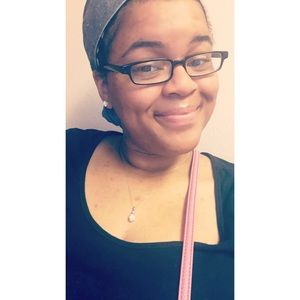 Meet your Posher, Mya